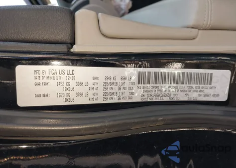 2019 Jeep Grand Cherokee Limited 4X4 z USA, uszkodzony, nr VIN 1C4RJFBG0KC639658